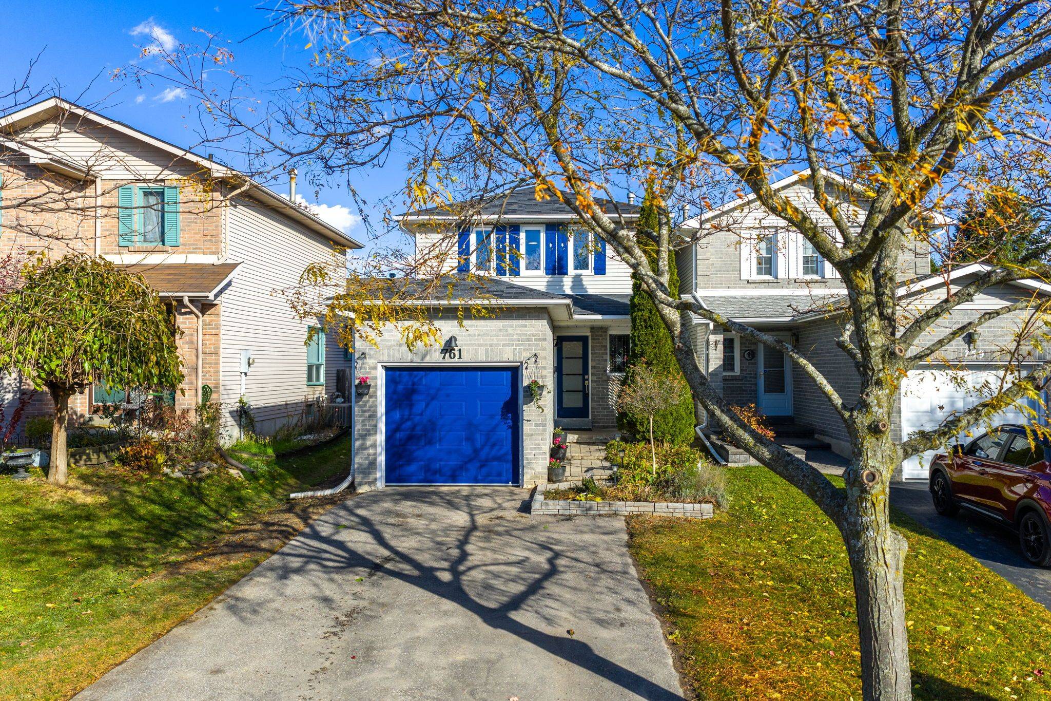 Oshawa, ON L1K 1X1,761 Crowells CT