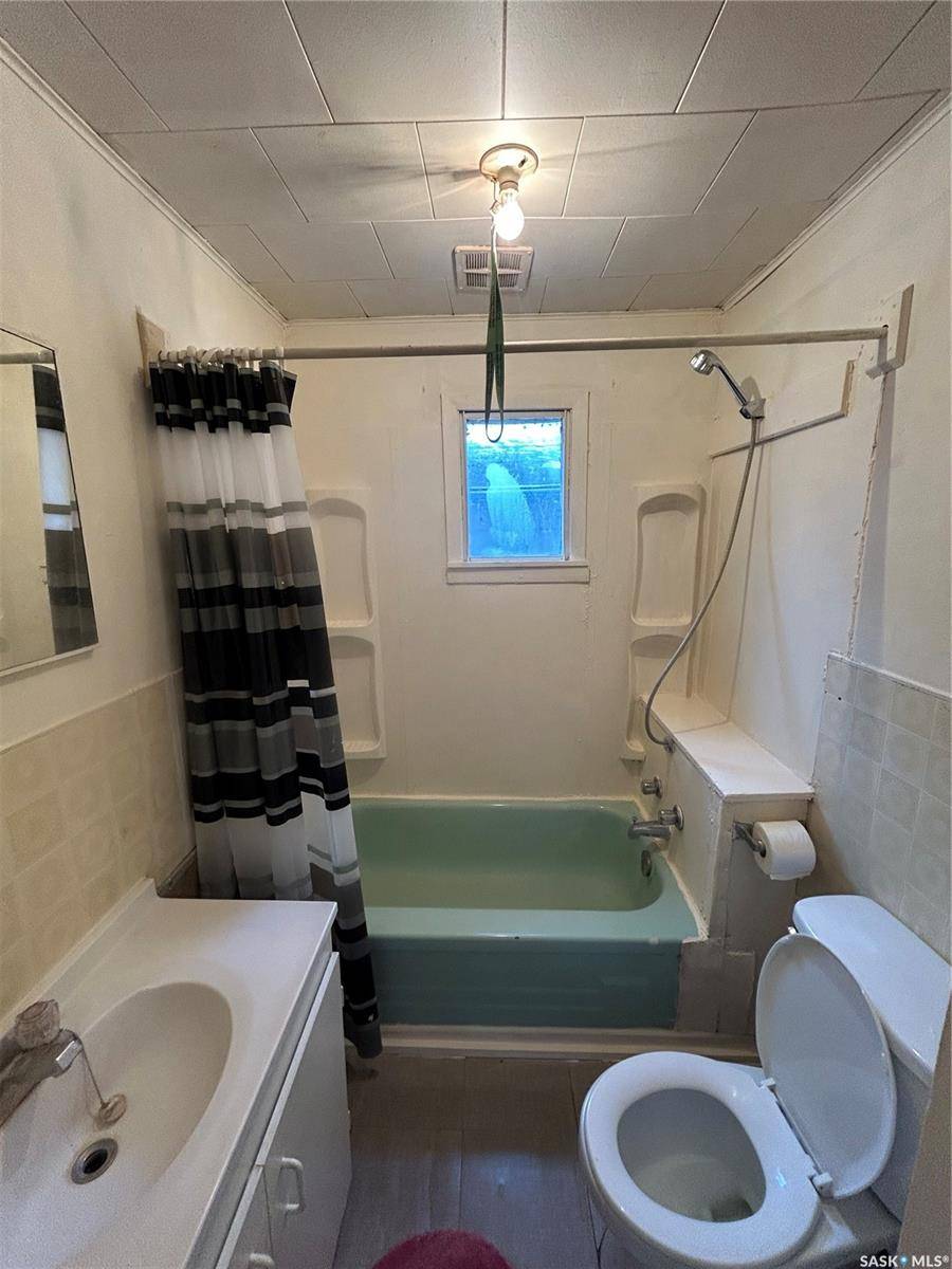 Parkside, SK S0J 2A0,105 1st AVENUE W