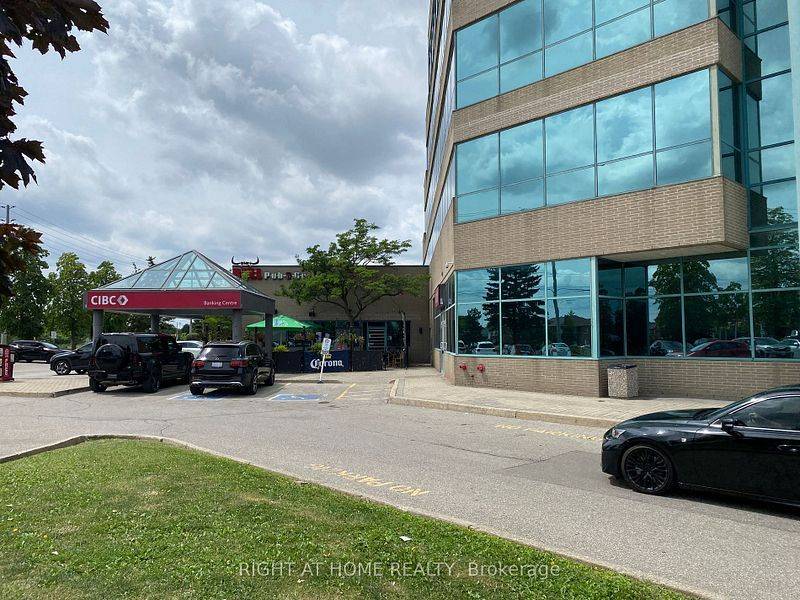 Mississauga, ON L4W 5A6,Address not disclosed