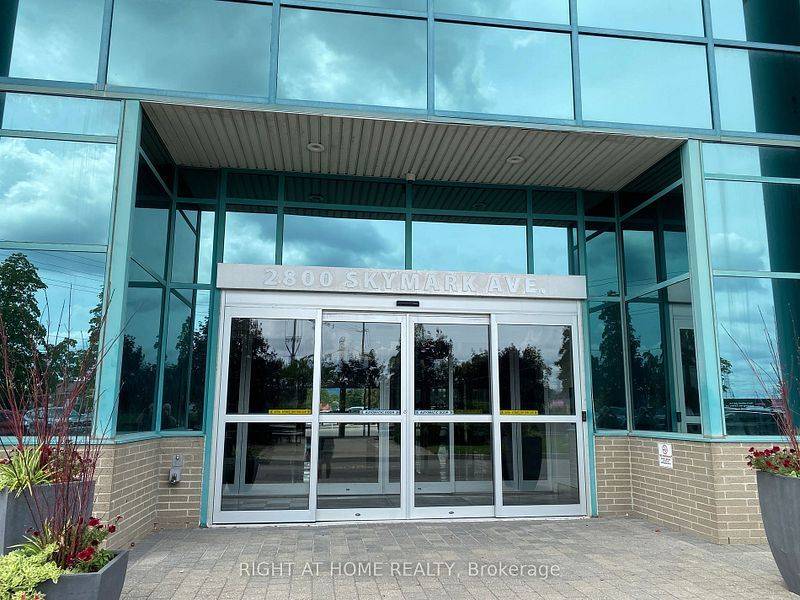 Mississauga, ON L4W 5A6,Address not disclosed