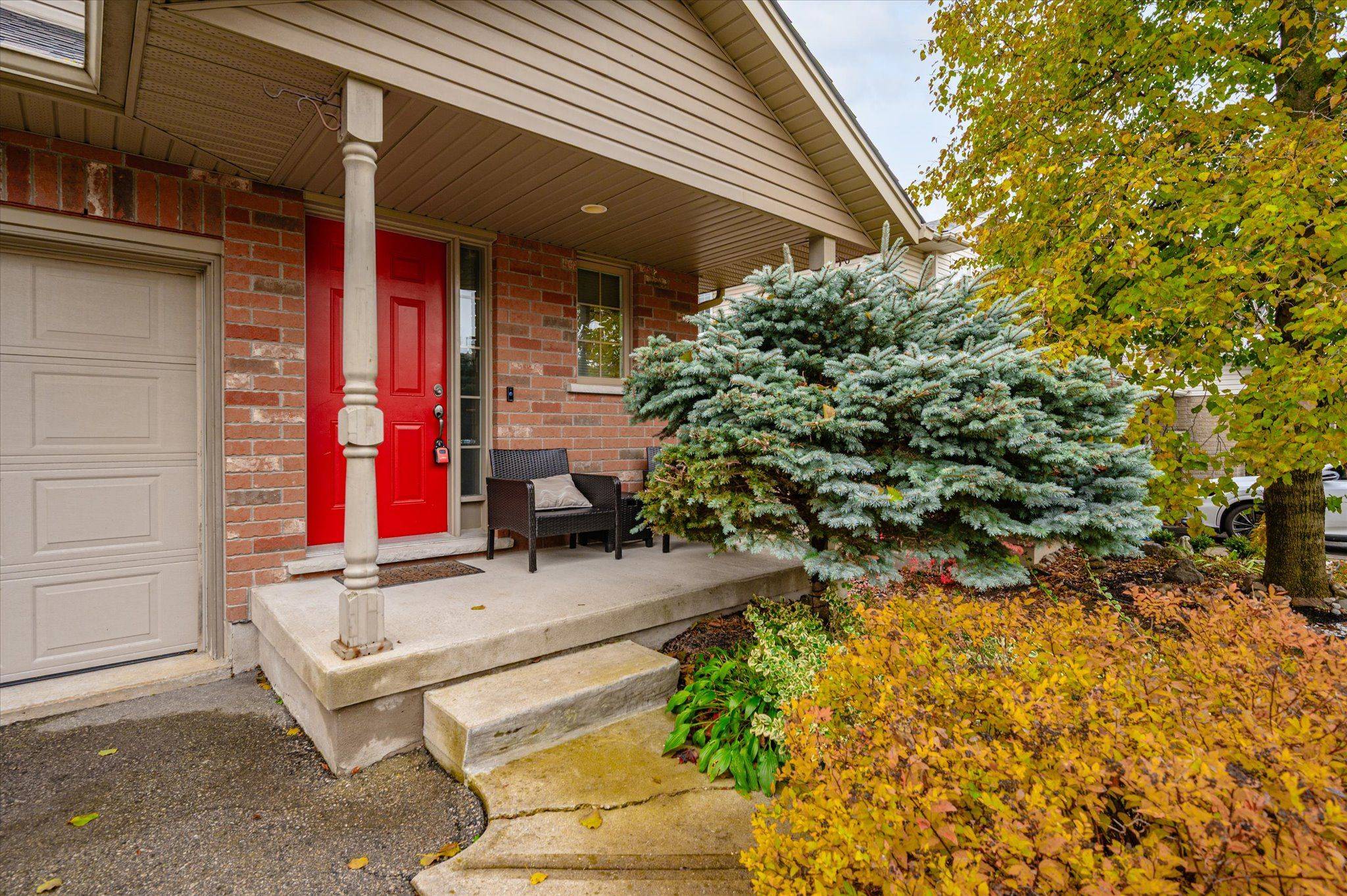 Centre Wellington, ON N0B 1S0,59 Patrick BLVD