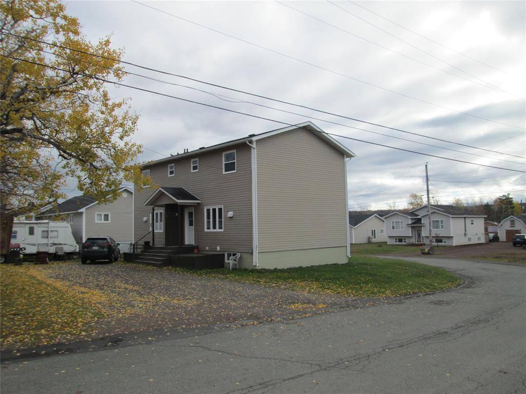 Bishop's Falls, NL A0H 1C0,7-9 Forest Road