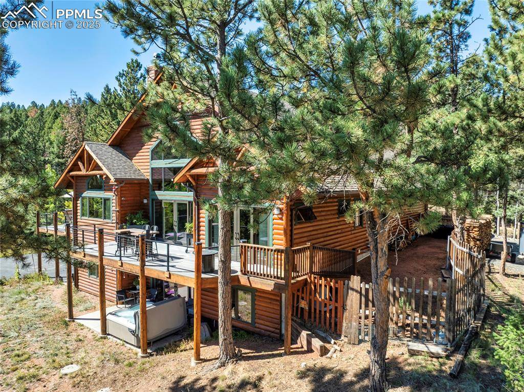 Florissant, CO 80816,80 Feldspar RD