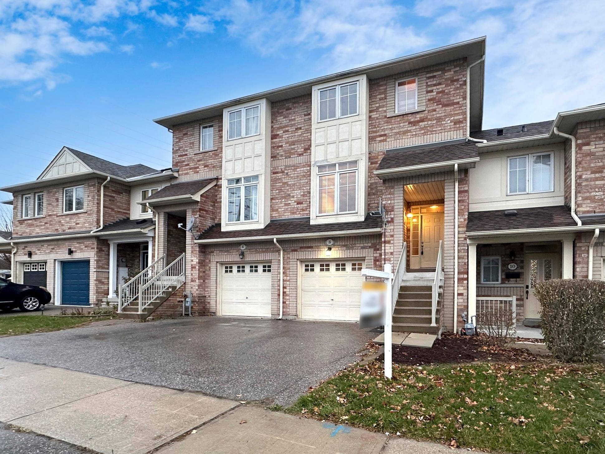 Ajax, ON L1S 7T3,8 Croker DR E