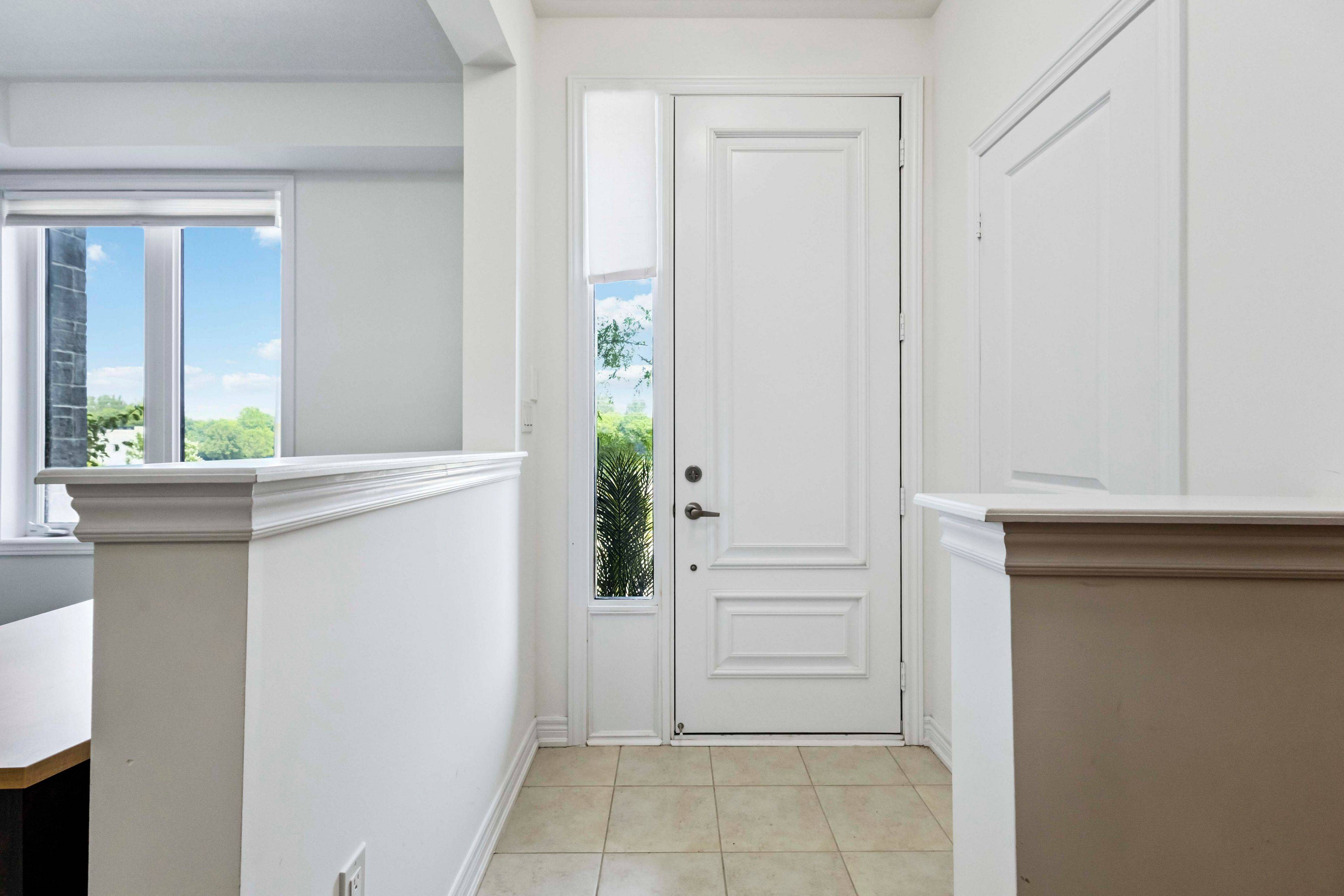 Whitby, ON L1N 0M6,36 Dockside WAY