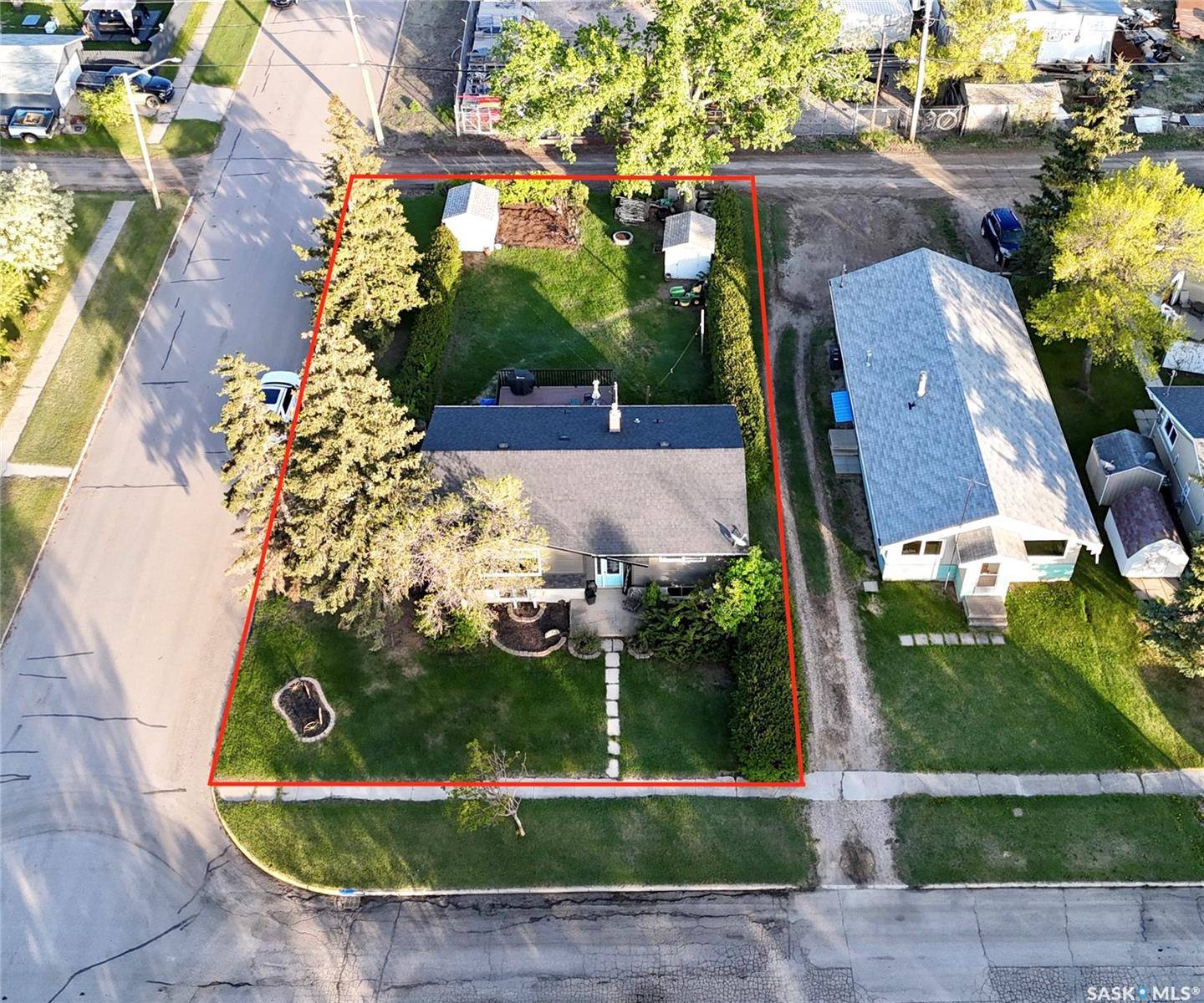 Davidson, SK S0G 1A0,122 Hamilton STREET