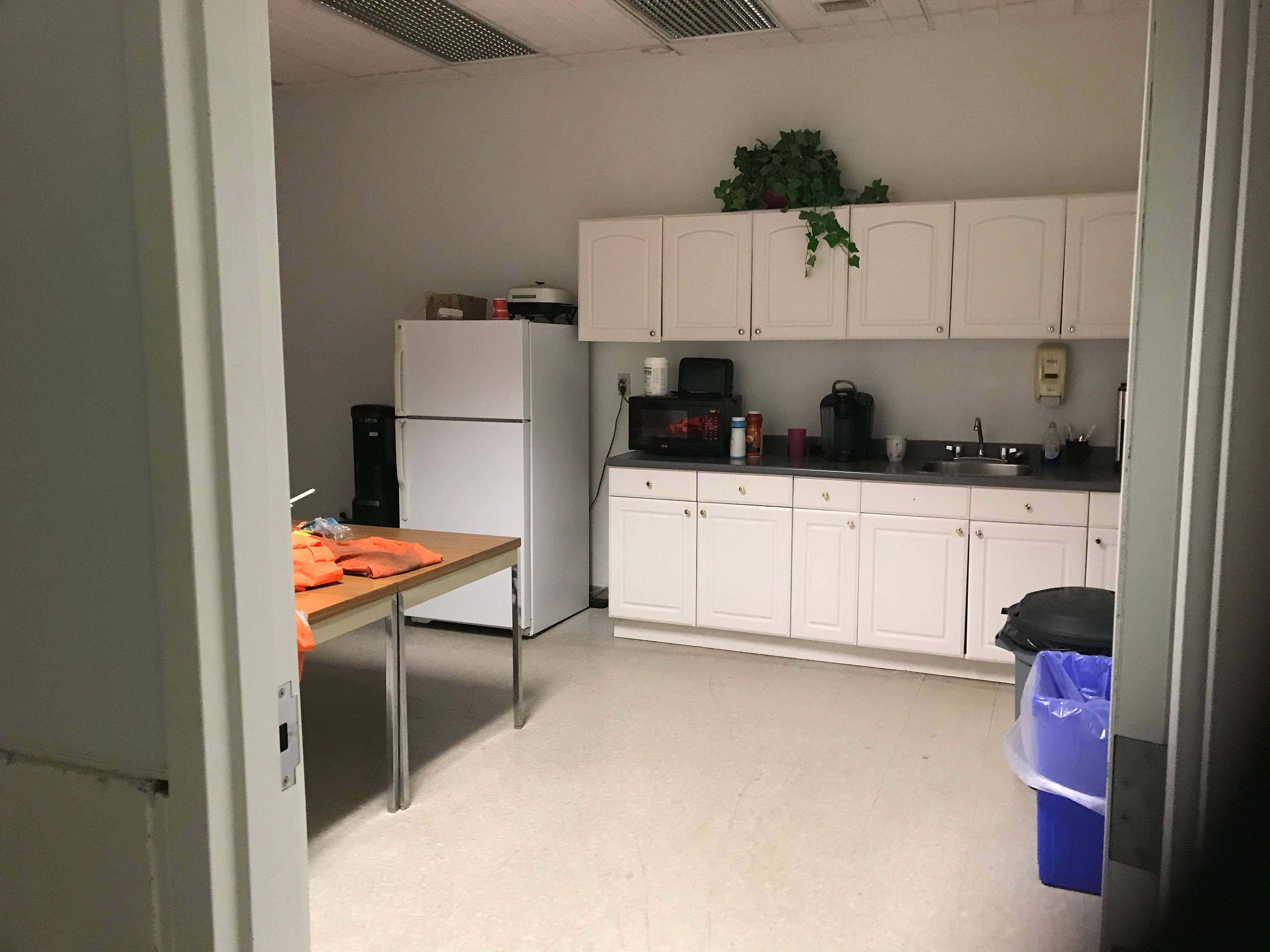 London South, ON N6L 1A3,220 Exeter RD #C