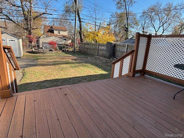 Royal Oak, MI 48067,901 LONGFELLOW AVE