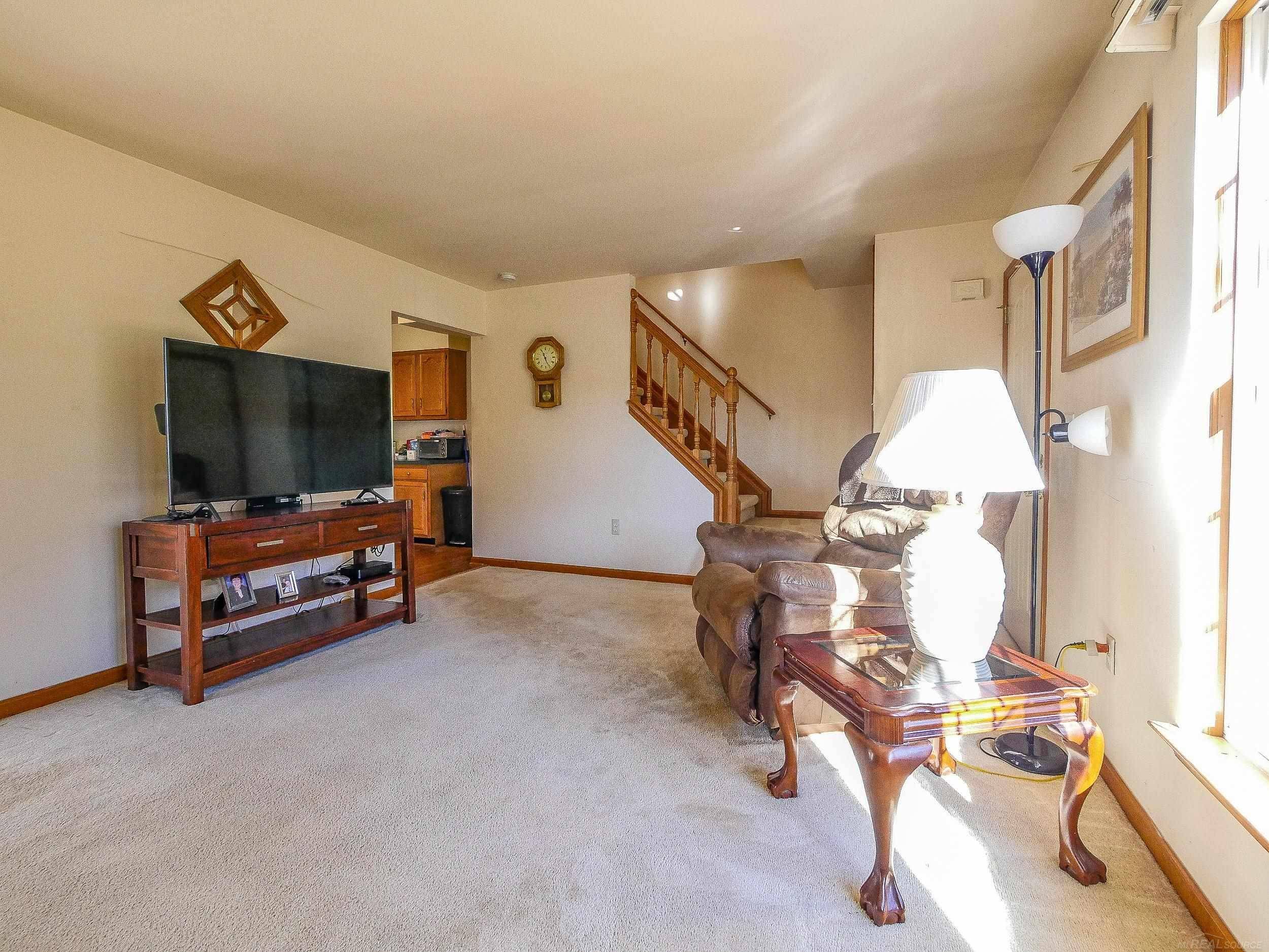 Richmond, MI 48062,36835 Oakwood LN