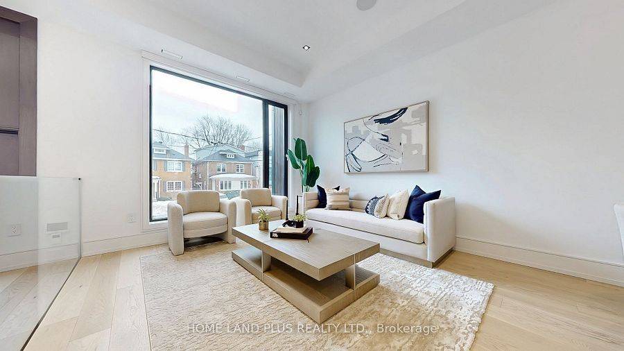 Toronto C04, ON M5M 2A9,116 Deloraine AVE