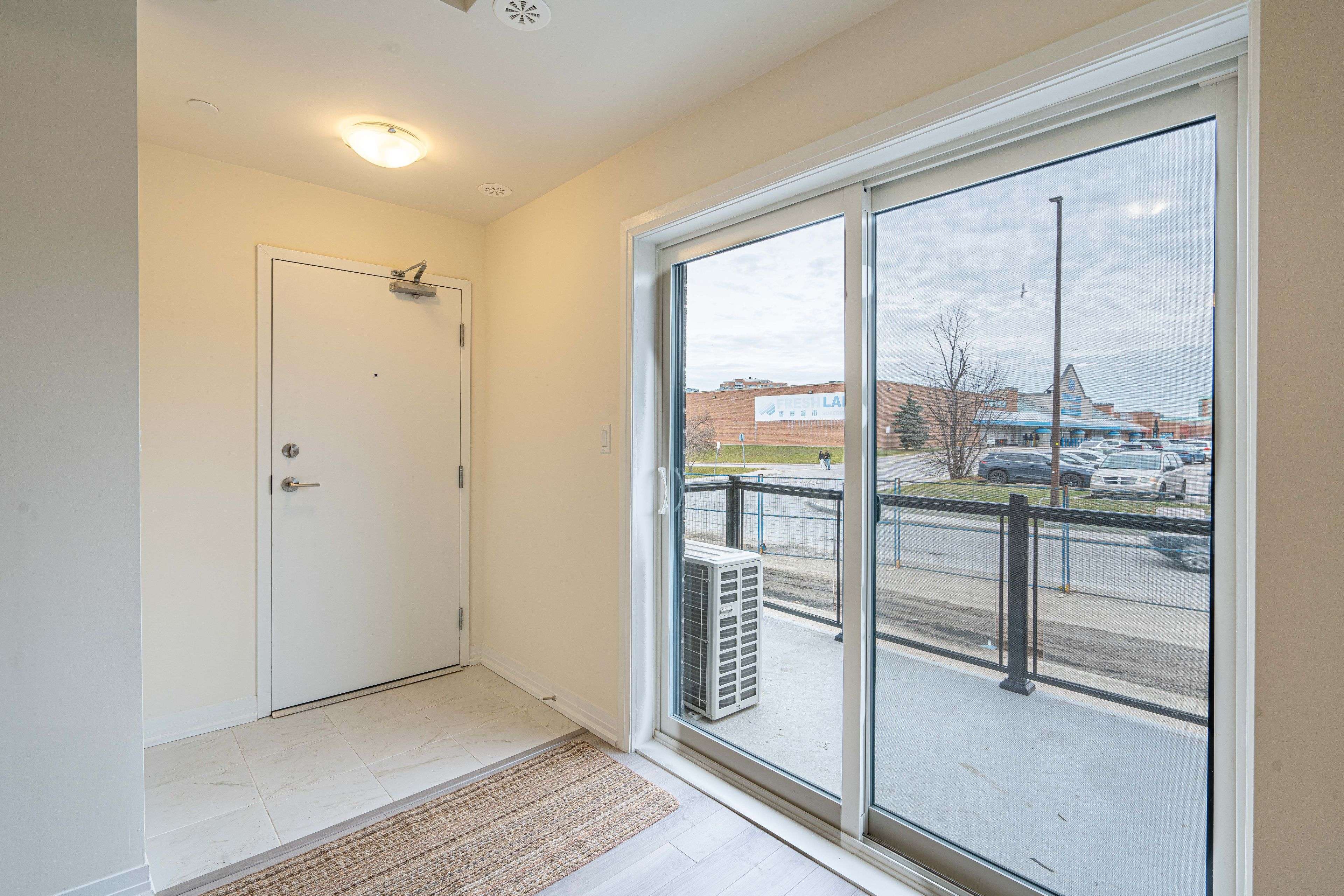 Toronto E11, ON M1B 0E8,10 Liben WAY #10