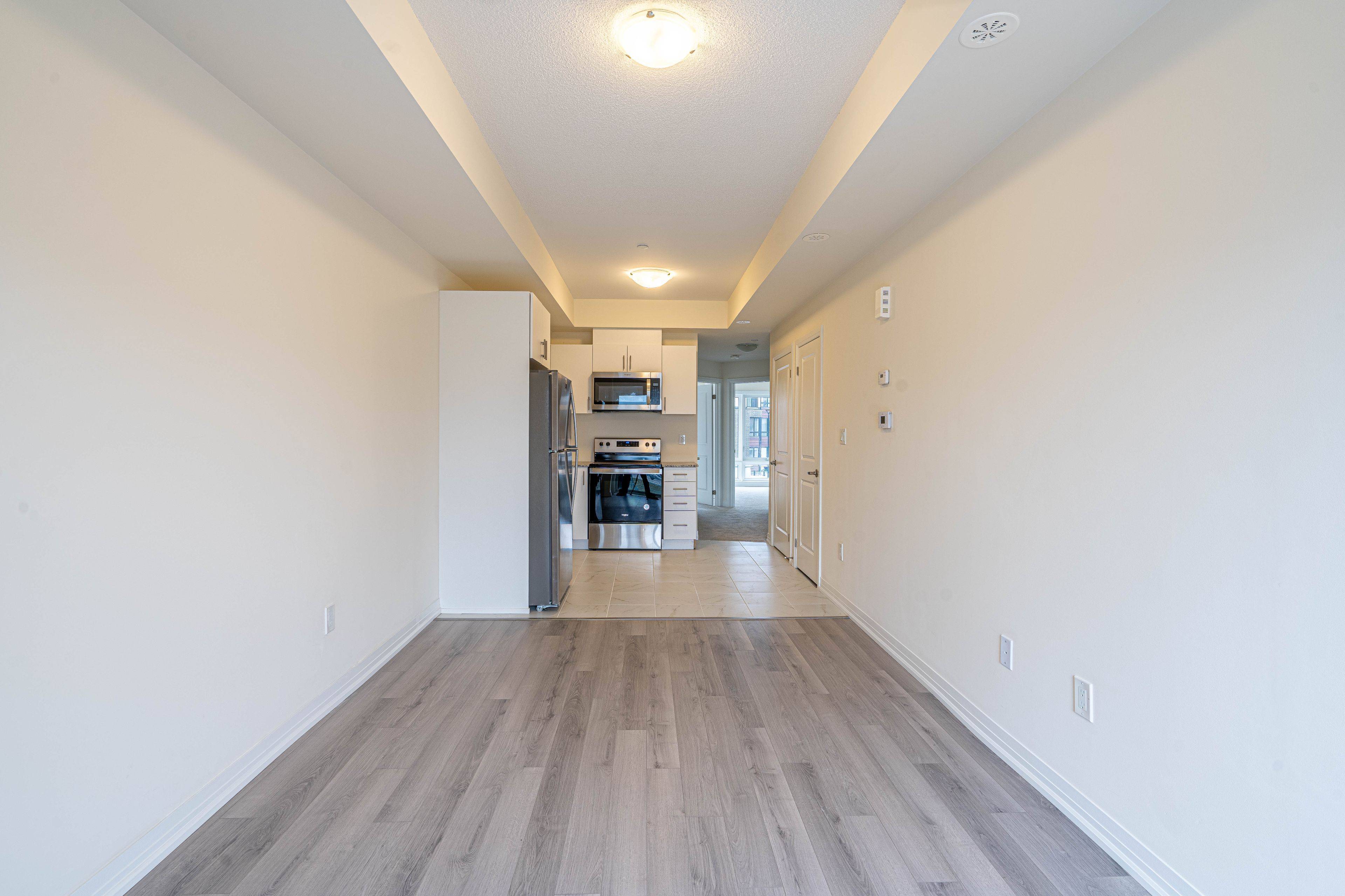 Toronto E11, ON M1B 0E8,10 Liben WAY #10