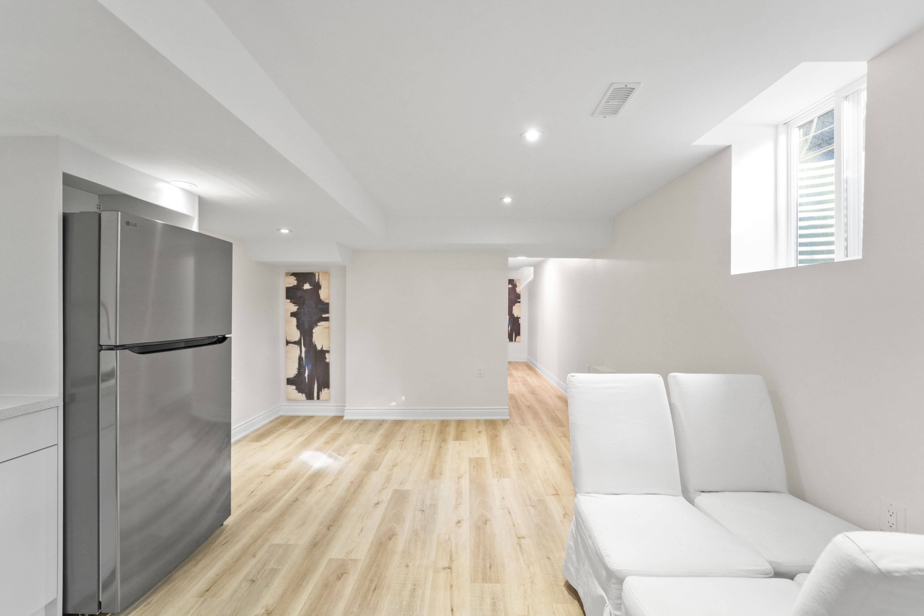 Milton, ON L9T 5T9,904 Somerville TER