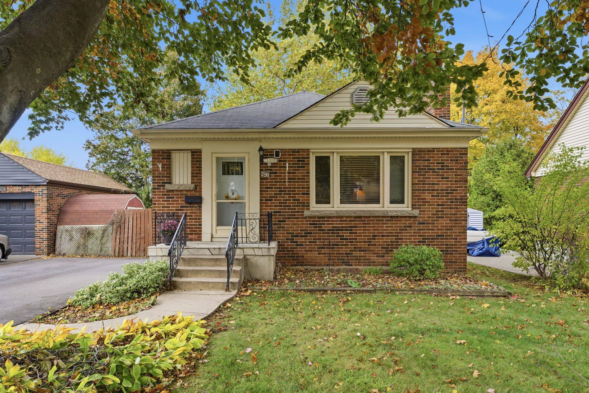 Hamilton, ON L9C 2A2,298 Sanatorium RD