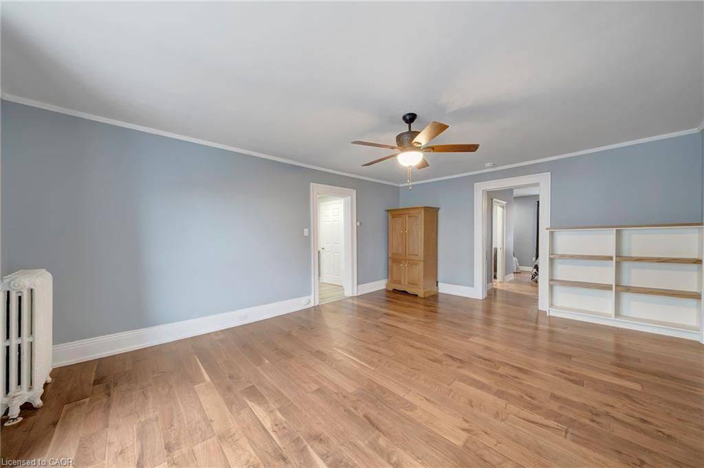 Welland, ON L3C 4Z8,115 West Main ST