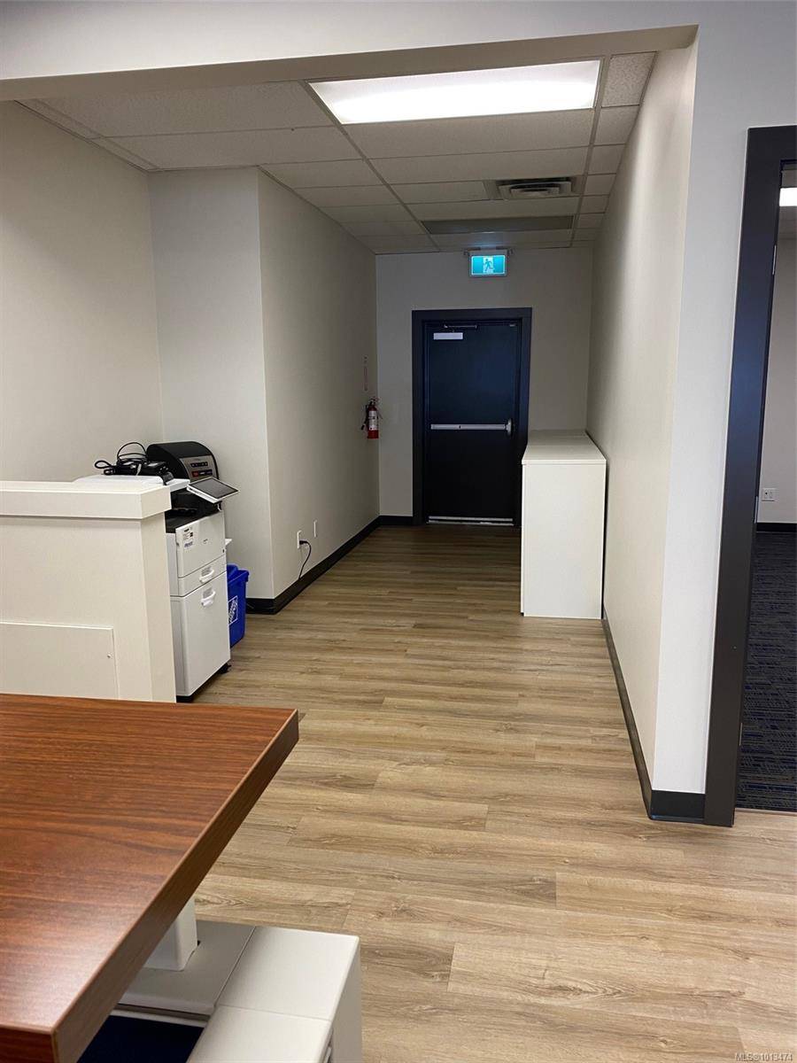 Campbell River, BC V9W 4H2,870 13th Ave #C