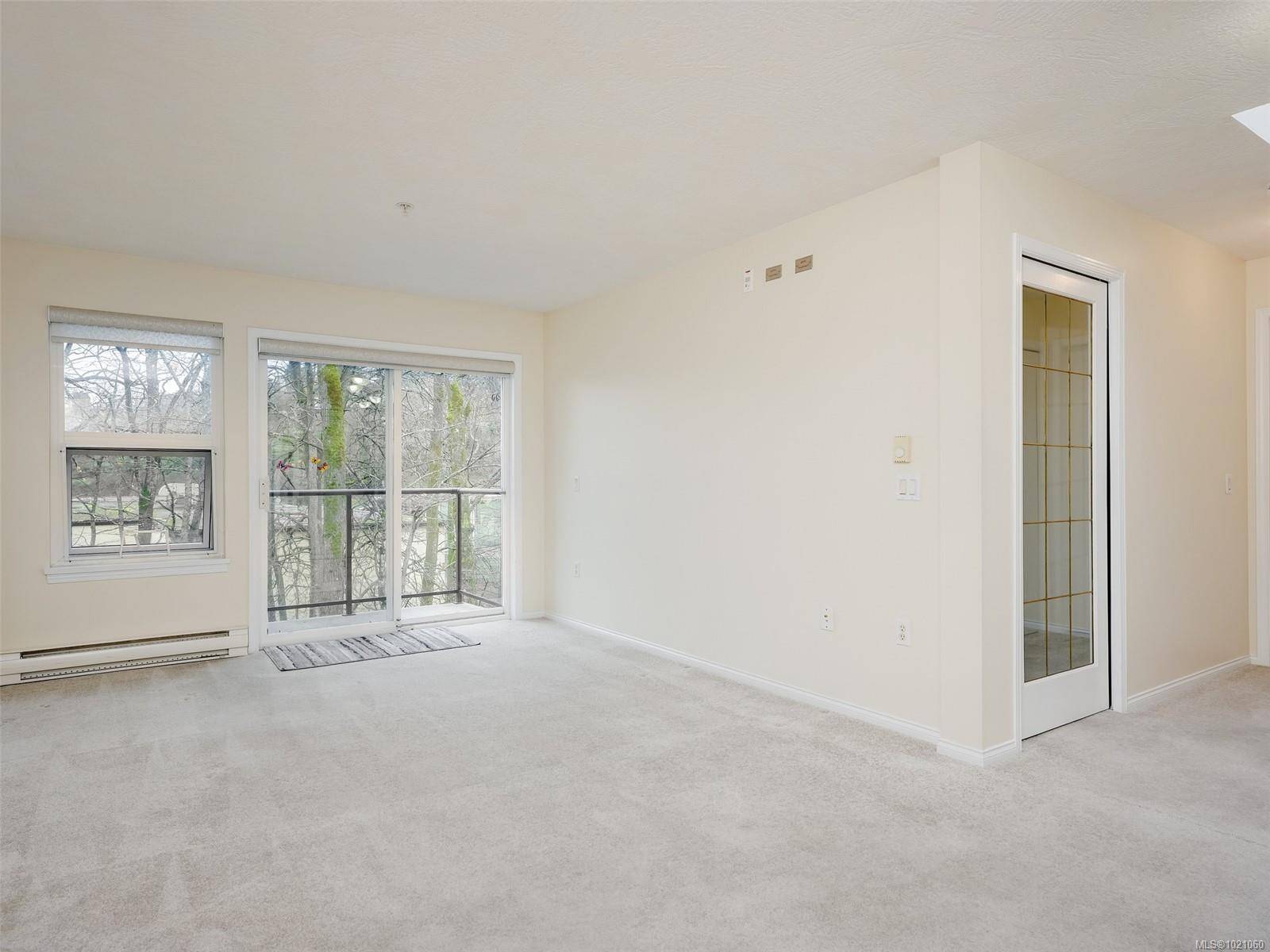 Saanich, BC V8P 5T5,1485 Garnet Rd #310