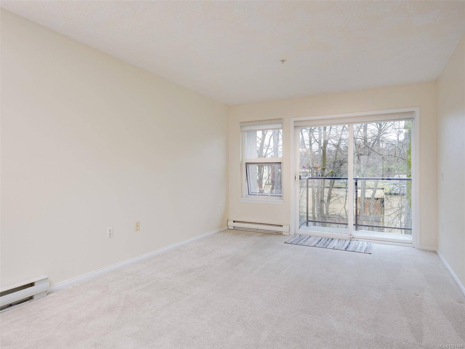 Saanich, BC V8P 5T5,1485 Garnet Rd #310