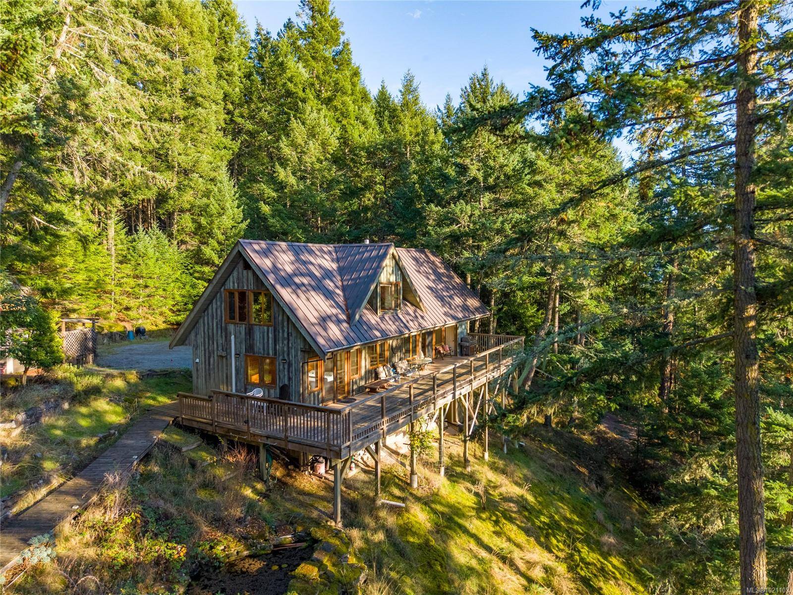 Pender Island, BC V0N 2M1,3350 Port Washington Rd