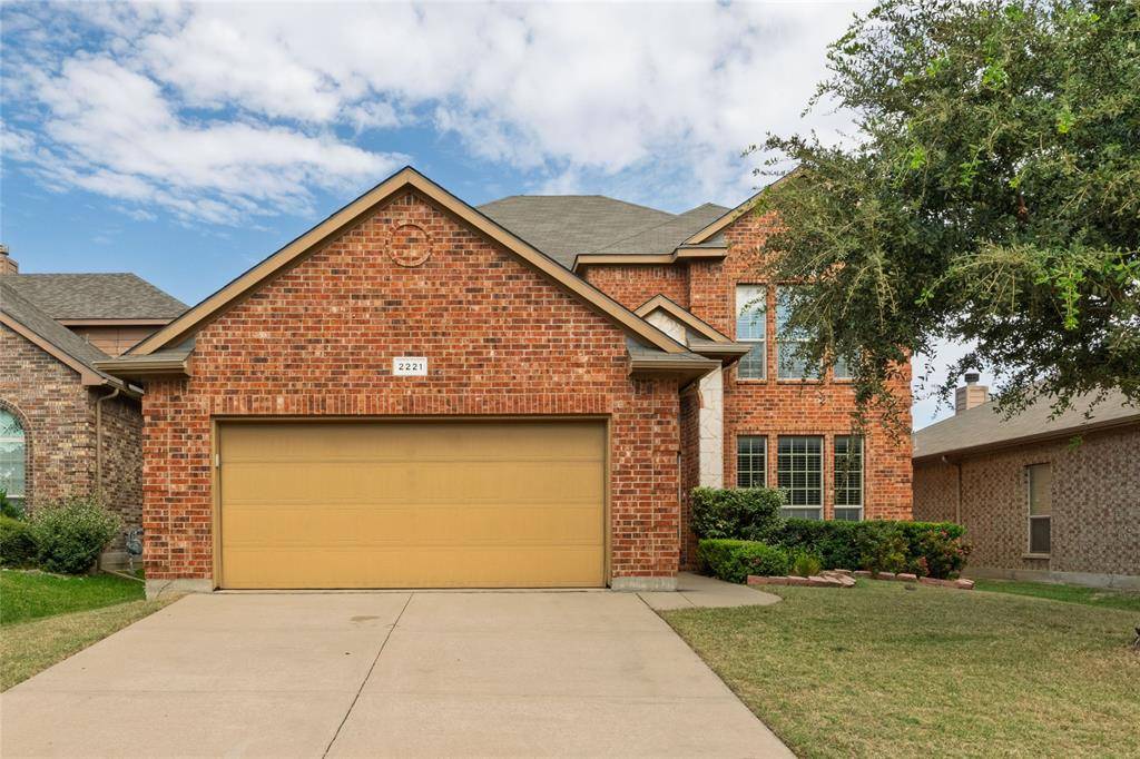 2221 Laurel Forest Drive, Fort Worth, TX 76177