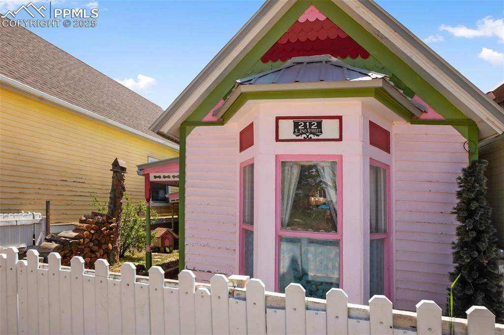 Victor, CO 80860,212 S 2nd ST