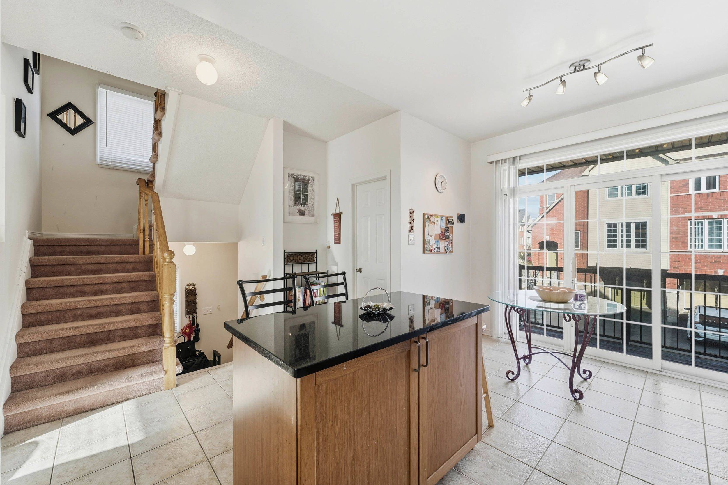 Mississauga, ON L5W 1Y9,7155 Magistrate TER #154