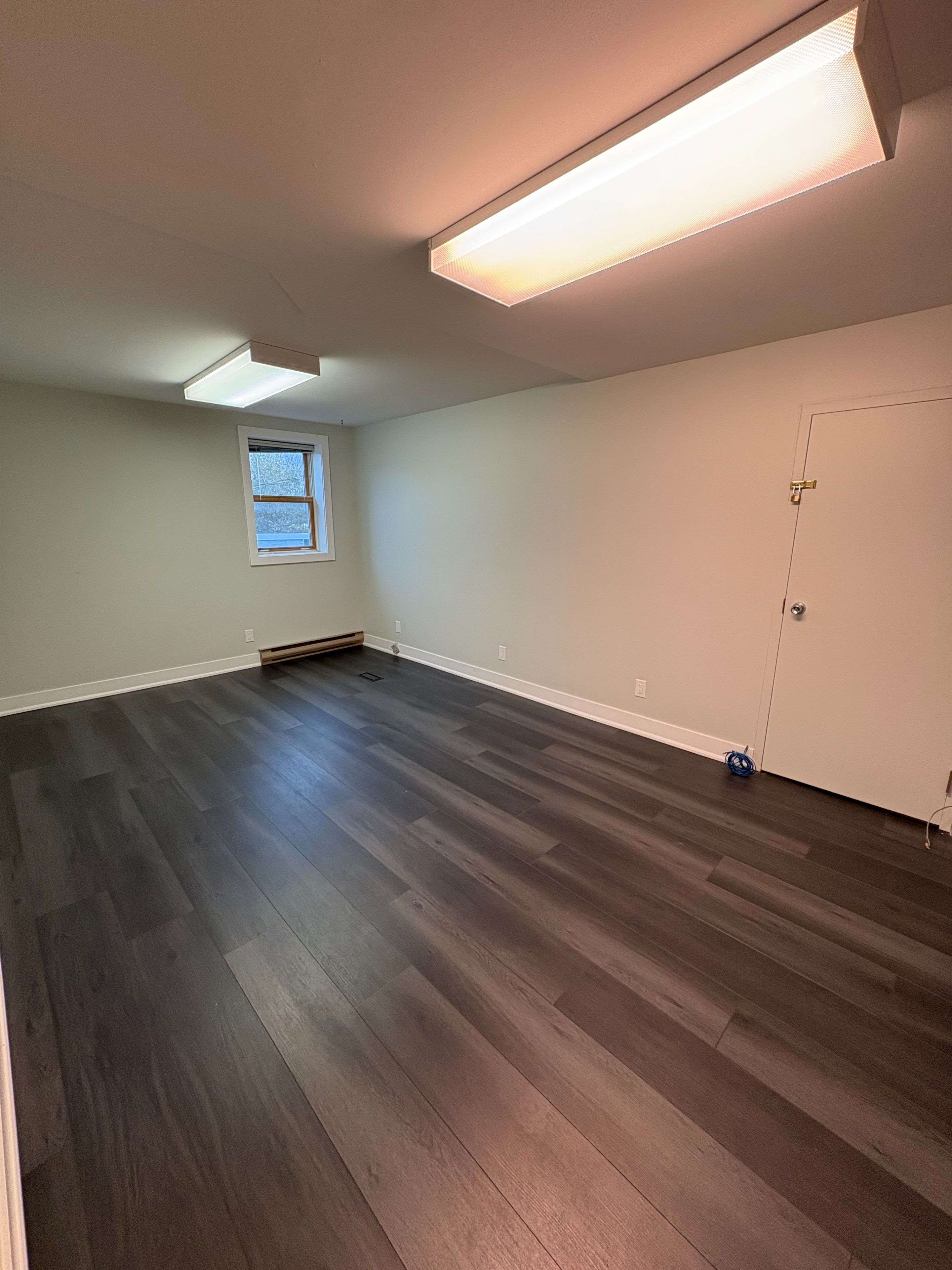 Strathroy-caradoc, ON N7G 2R5,97 Frank ST