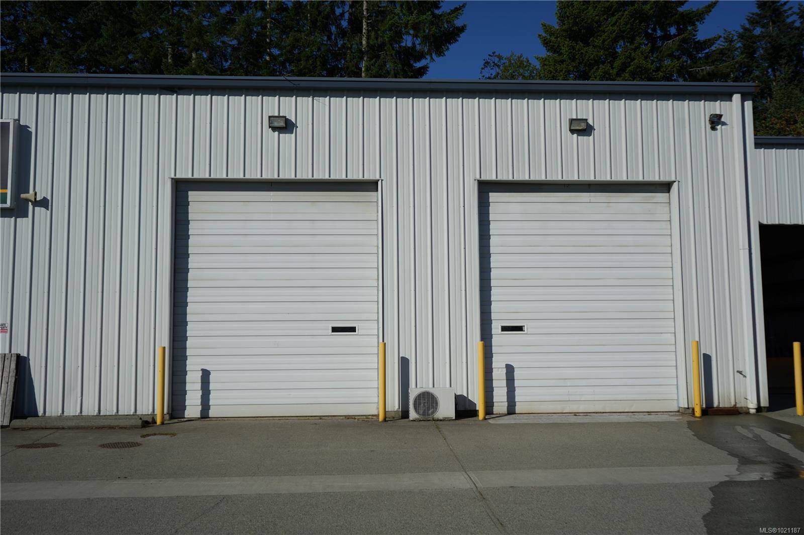 Lantzville, BC V0R 2H0,6833 Metro Rd #Rear