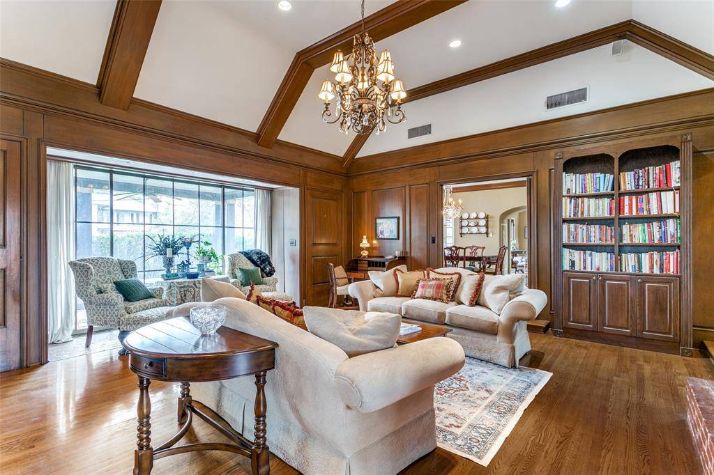 Dallas, TX 75230,6043 Walnut Hill Circle