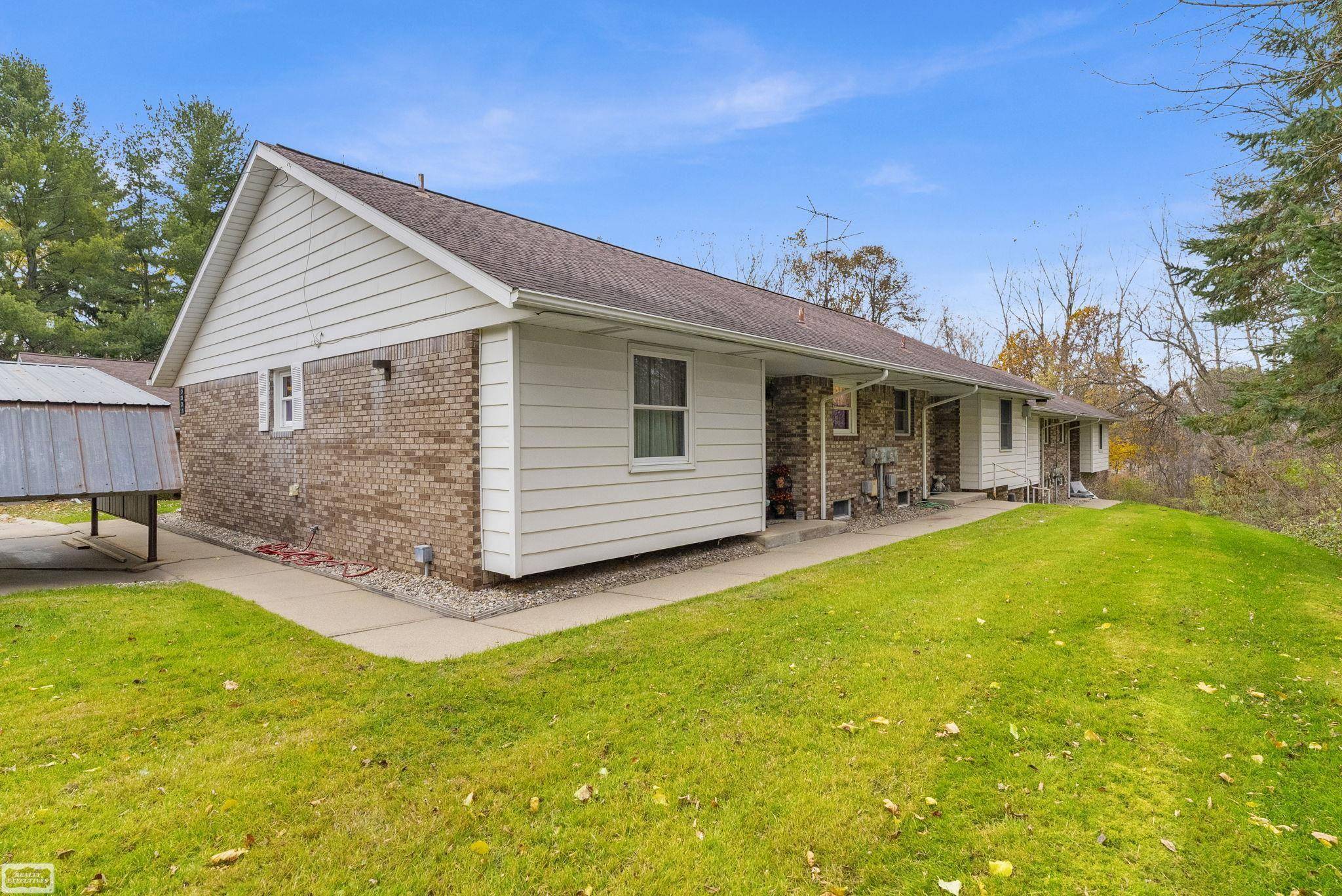 Imlay City, MI 48444,324 N Cedar ST