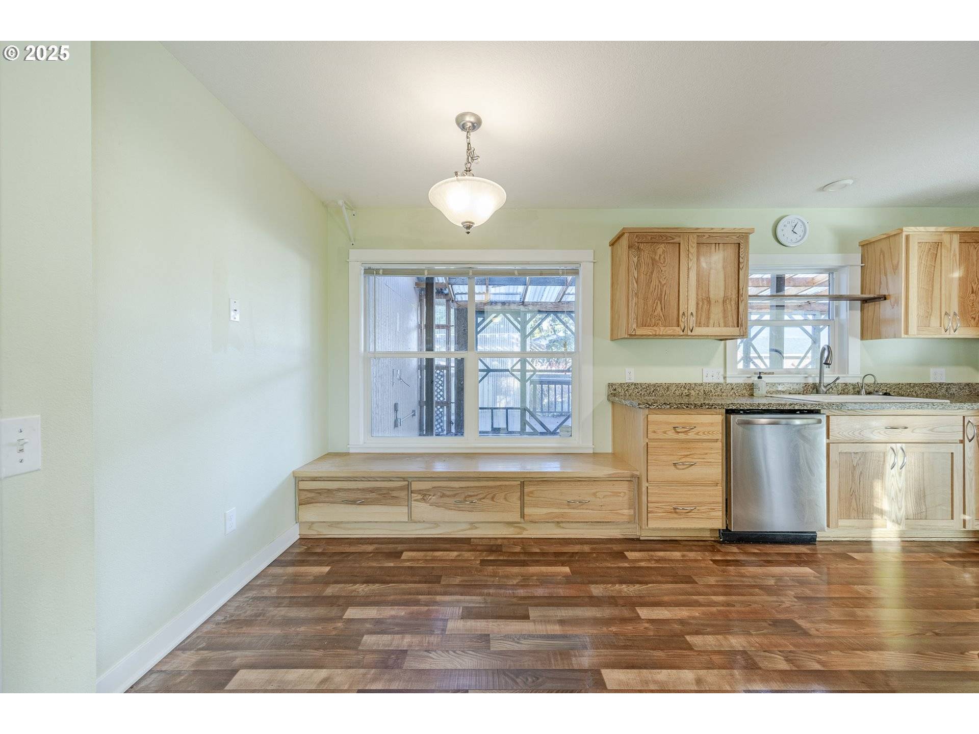 Eugene, OR 97402,4165 WOOD AVE