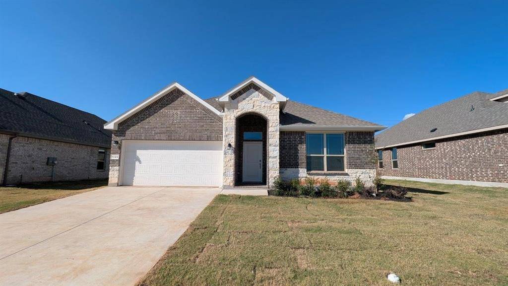 Granbury, TX 76048,1324 BRISTOL Way