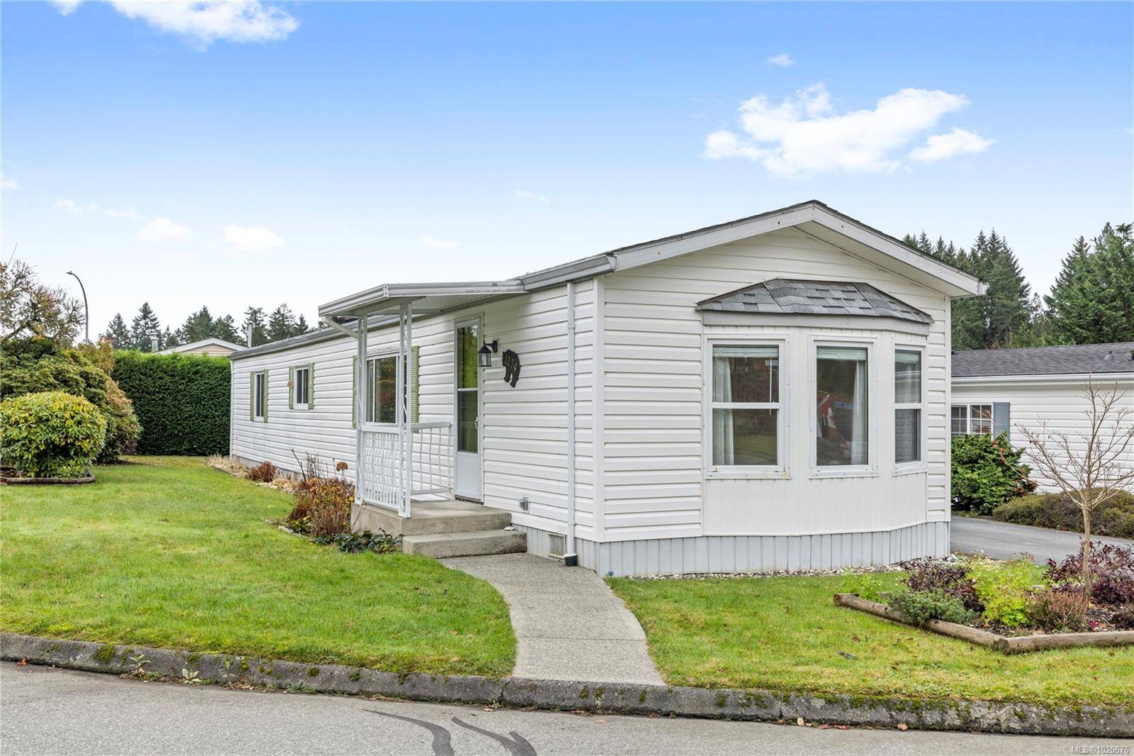 Nanaimo, BC V9R 6K6,1174 Morrell Cir #34