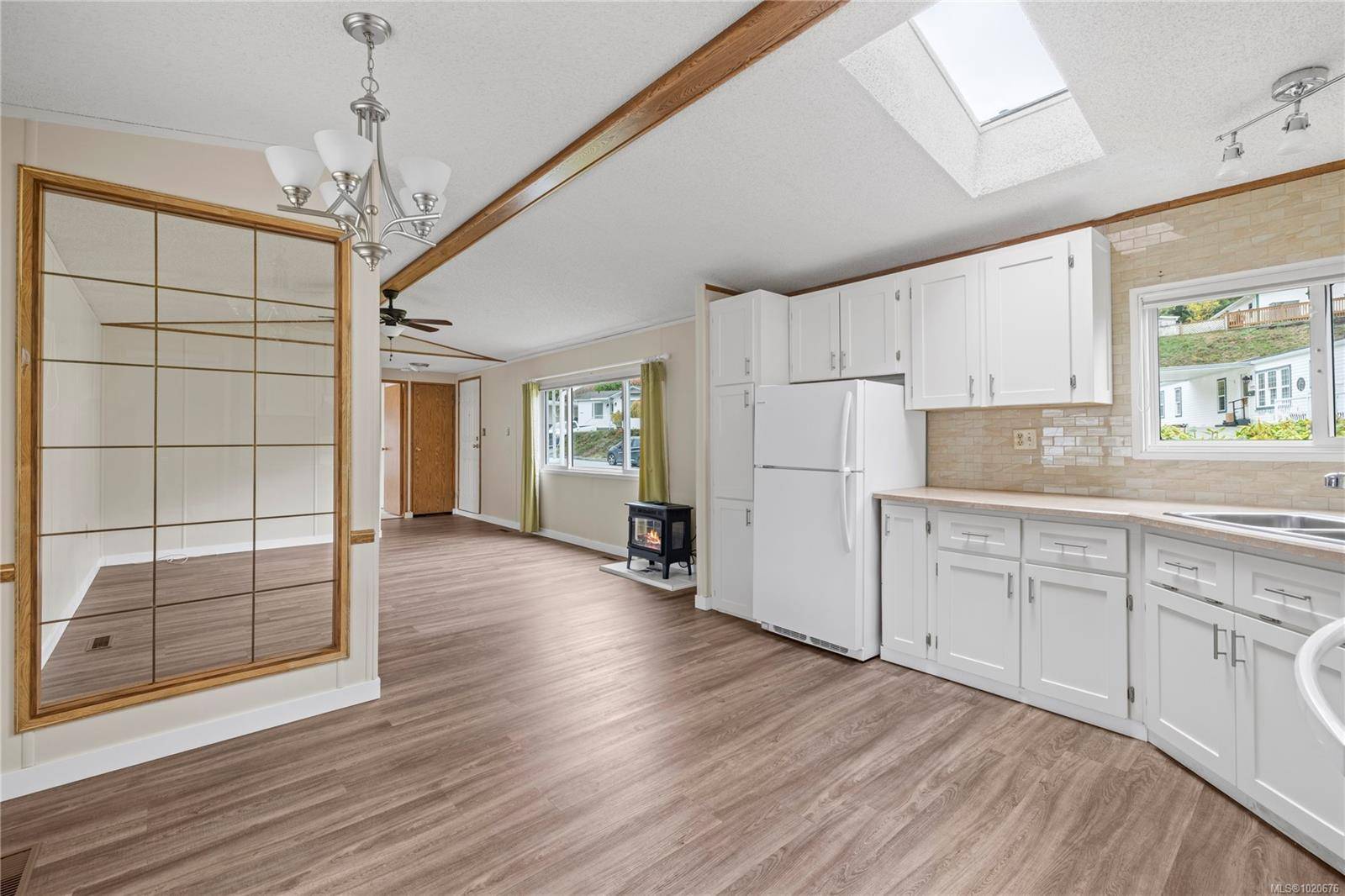 Nanaimo, BC V9R 6K6,1174 Morrell Cir #34