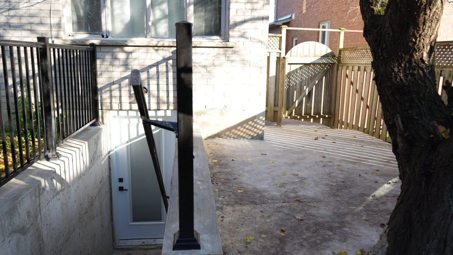 Mississauga, ON L4Z 3V3,154 Bristol RD E