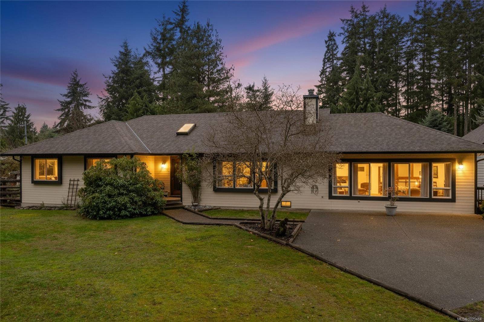 Duncan, BC V9L 6H5,5141 Ellison Pl