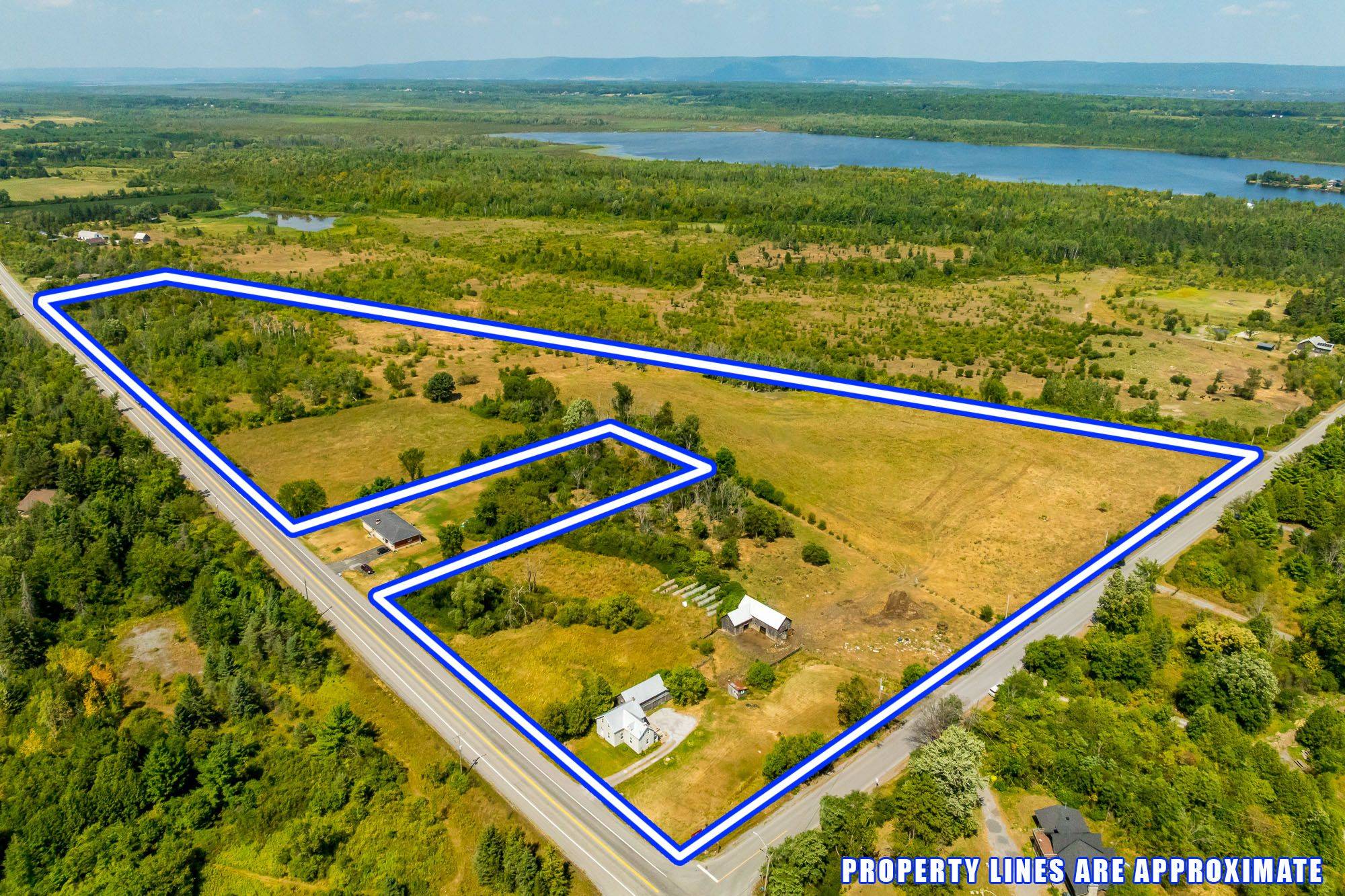 Kanata, ON K0A 1T0,2106 Dunrobin RD