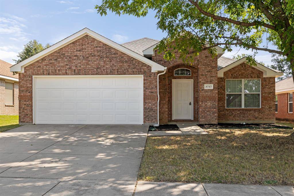 Fort Worth, TX 76116,3717 Renzel Boulevard