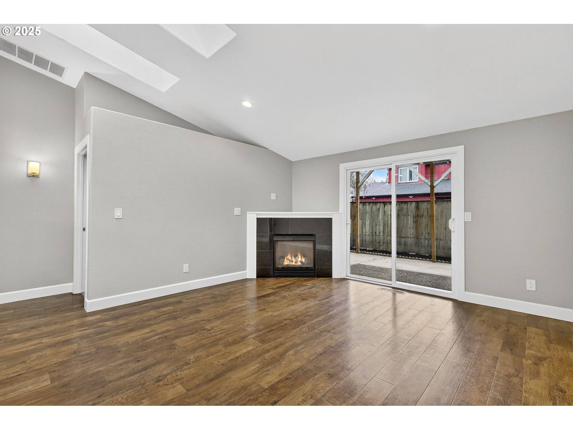 Portland, OR 97218,5118 NE JARRETT ST