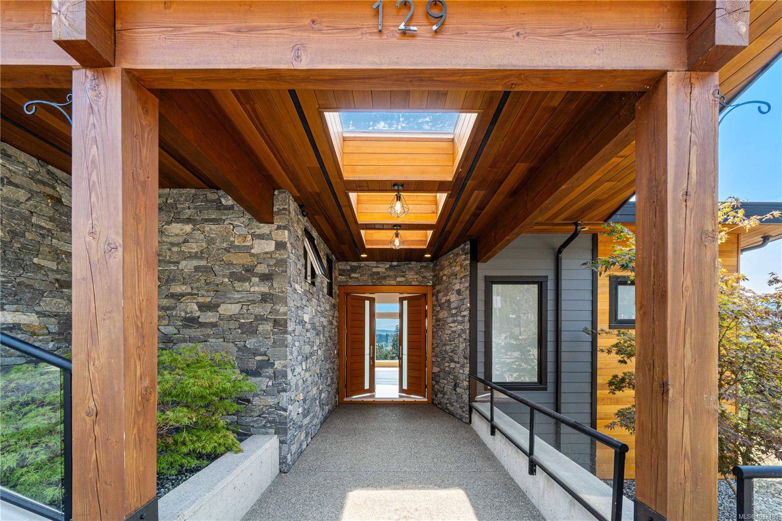 Nanaimo, BC V9T 0J1,129 Amphion Terr