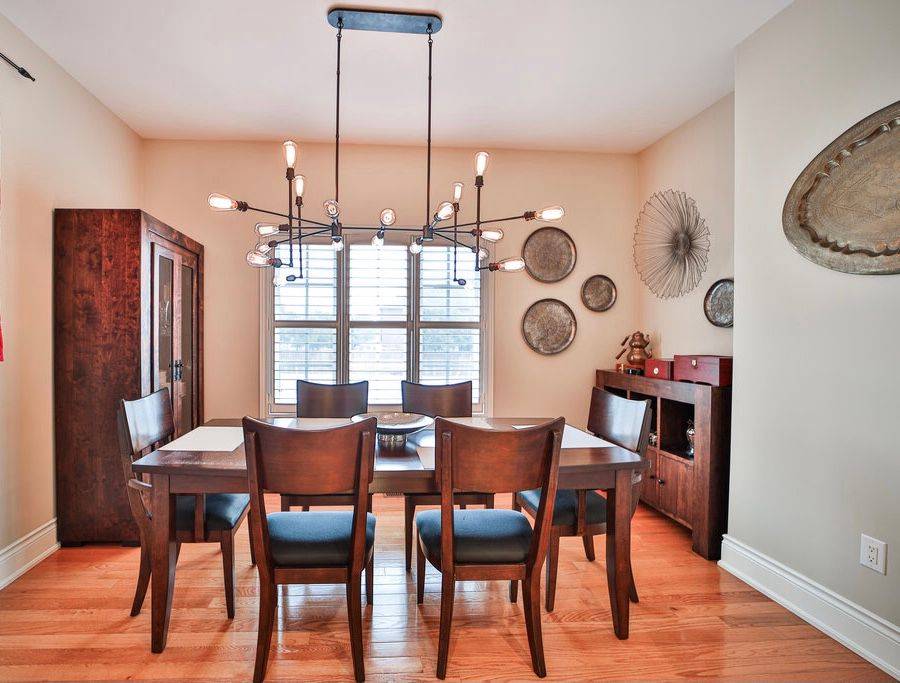 Pickering, ON L1V 1E2,168 Twyn Rivers DR