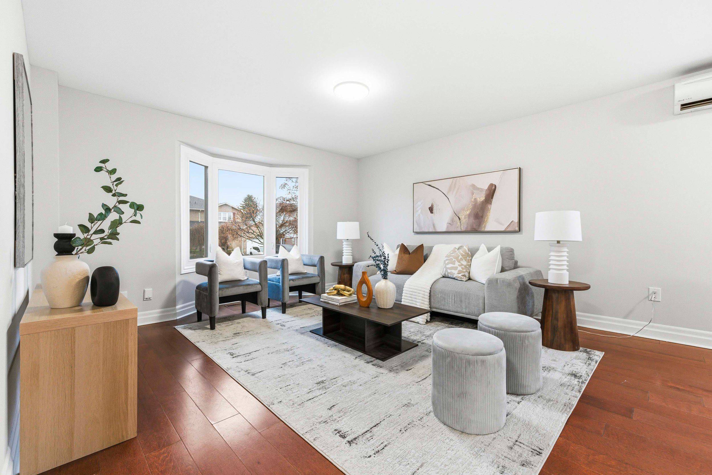 Oshawa, ON L1K 2G9,1036 Attersley DR