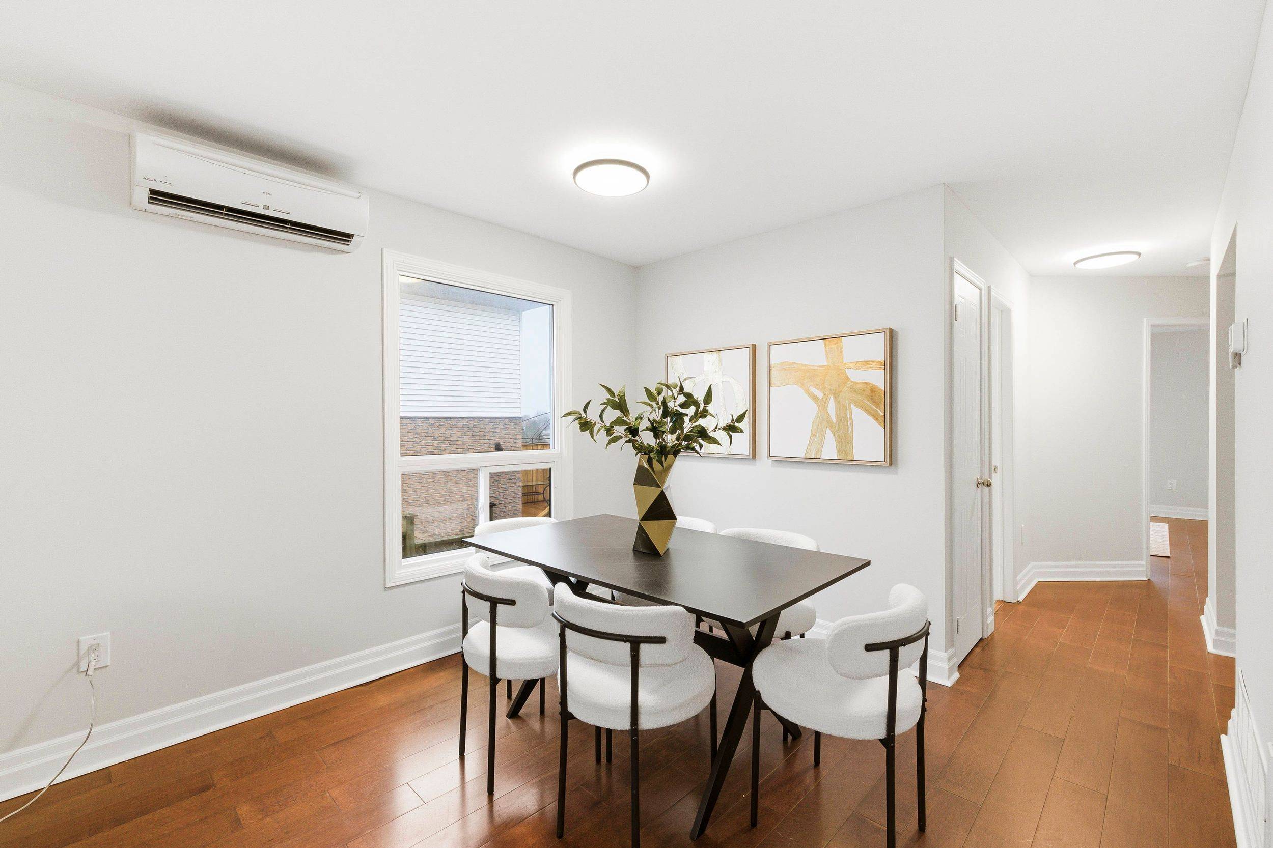 Oshawa, ON L1K 2G9,1036 Attersley DR