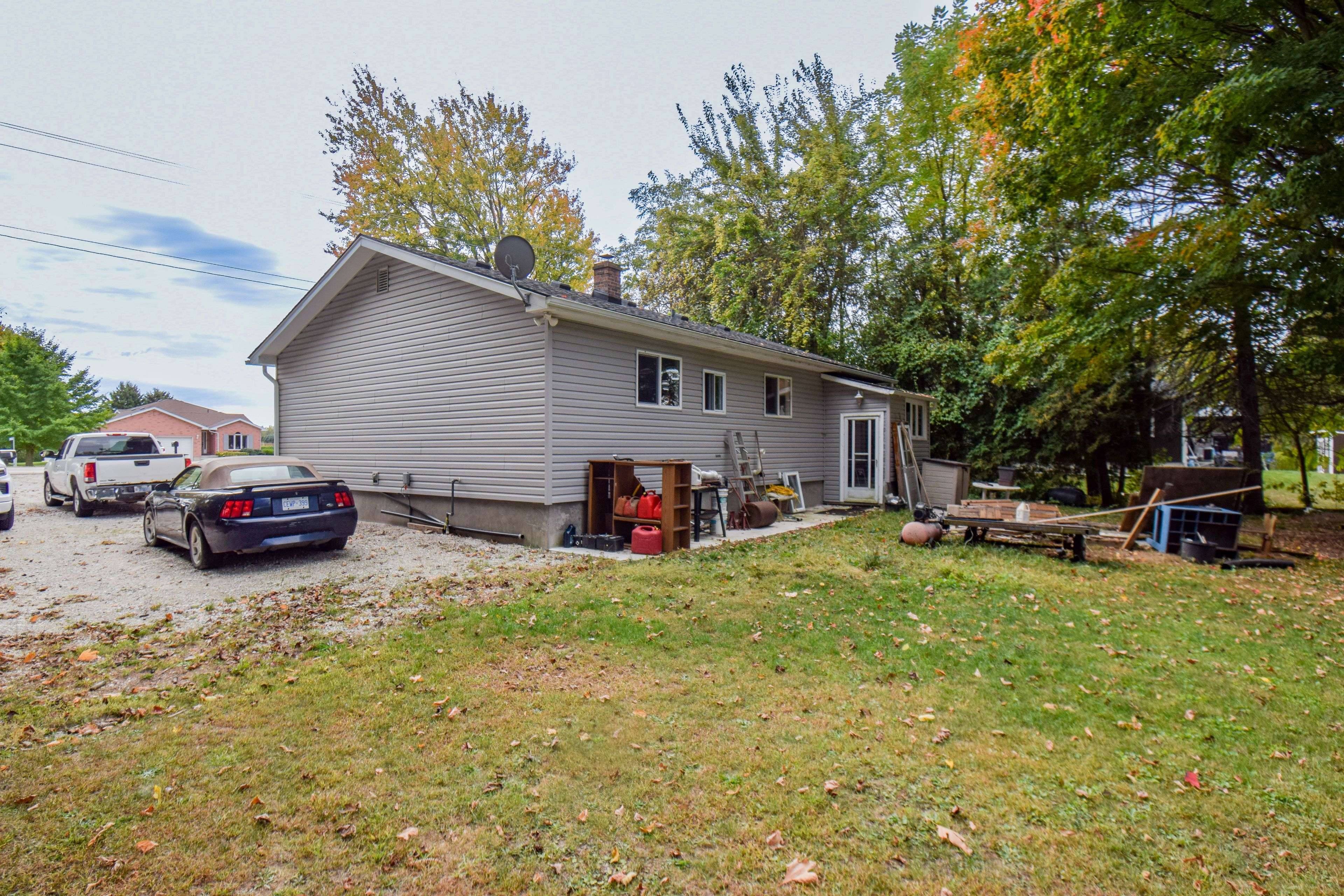 West Elgin, ON N0L 2C0,23092 Pioneer Line