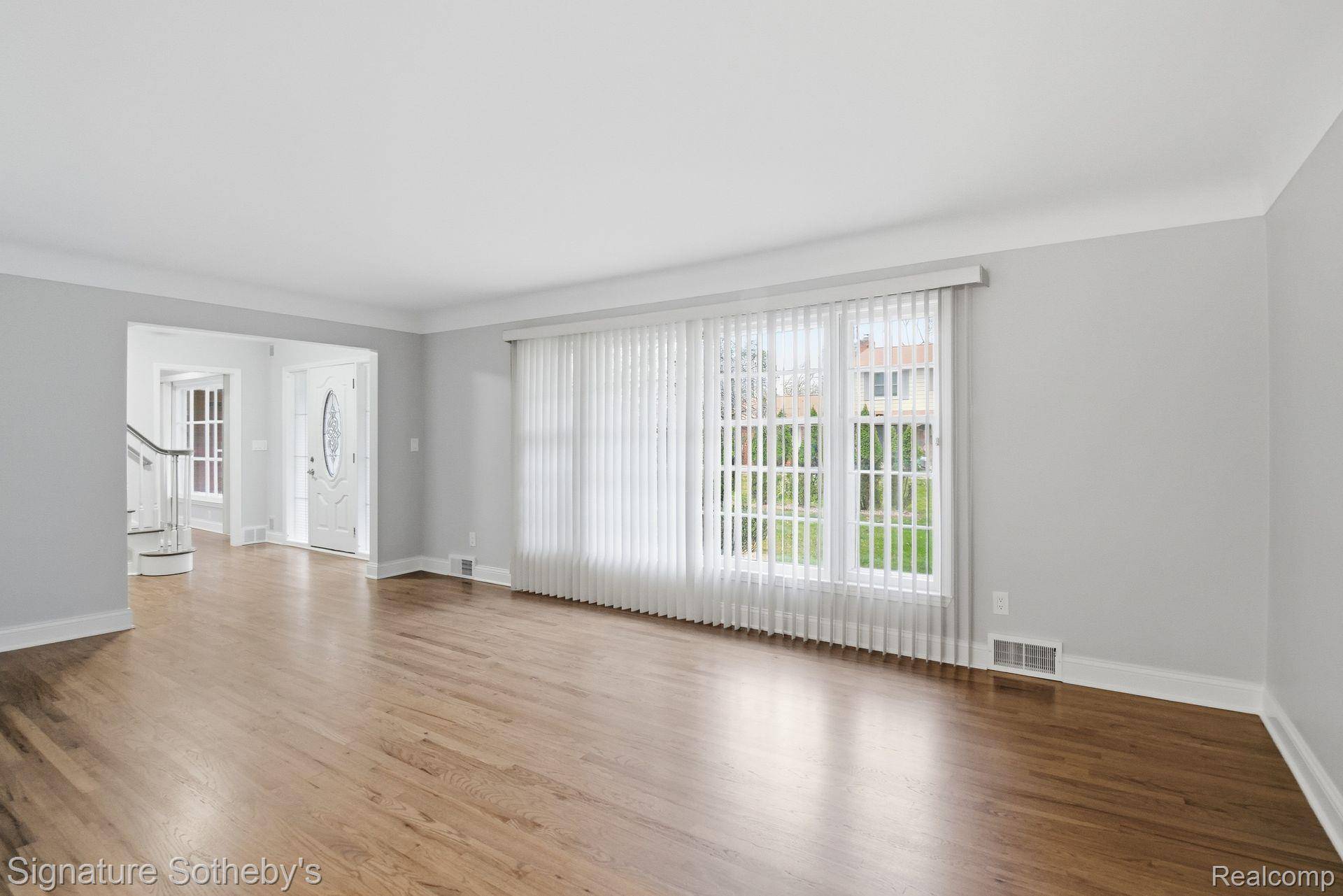 Beverly Hills, MI 48025,32901 Blossom CT