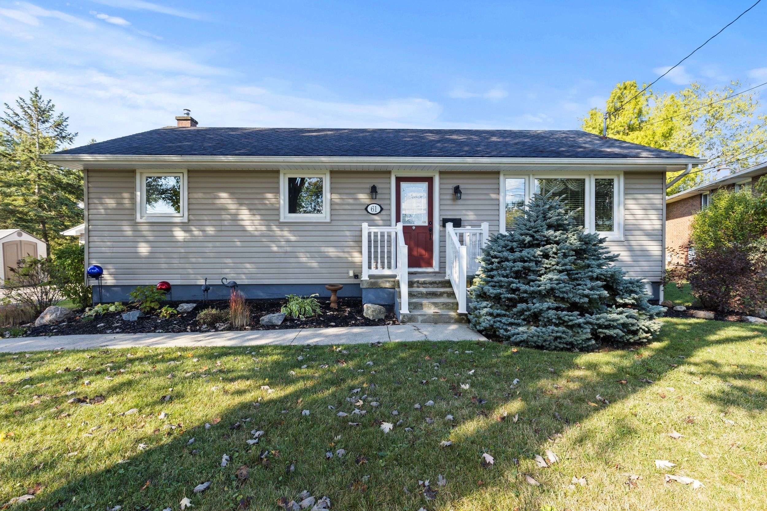 Port Colborne, ON L3K 3Z5,61 Coronation RD W