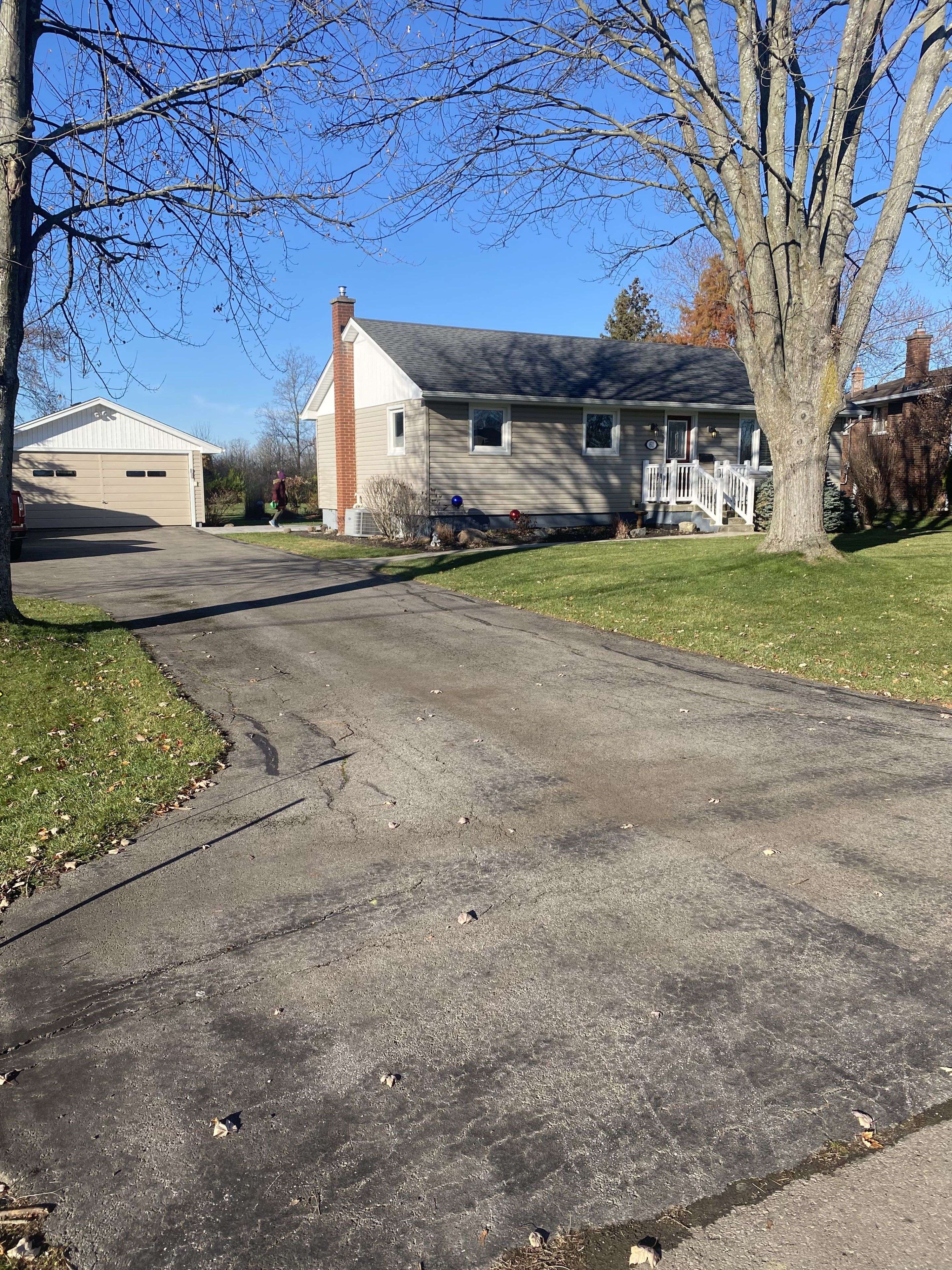 Port Colborne, ON L3K 3Z5,61 Coronation RD W