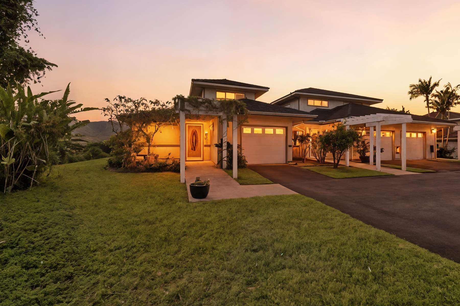 Lihue, HI 96766,2110 KANEKA ST #70