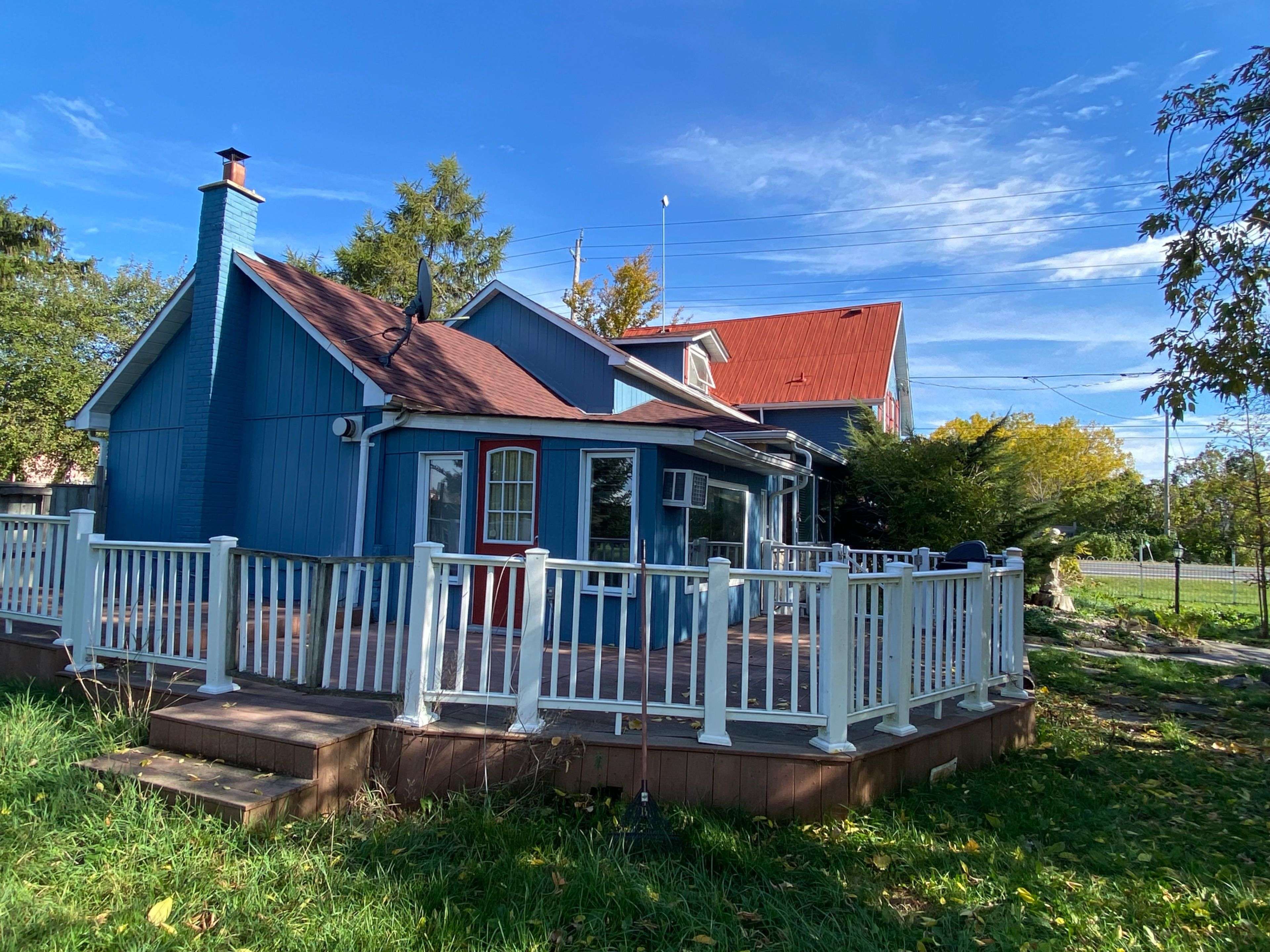 Innisfil, ON L0L 1R0,5440 Yonge ST