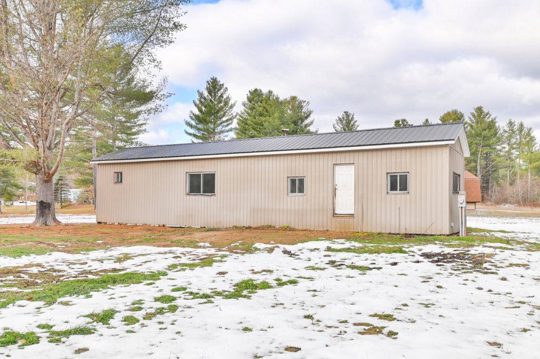 Addington Highlands, ON K0H 2G0,139 Glastonbury RD